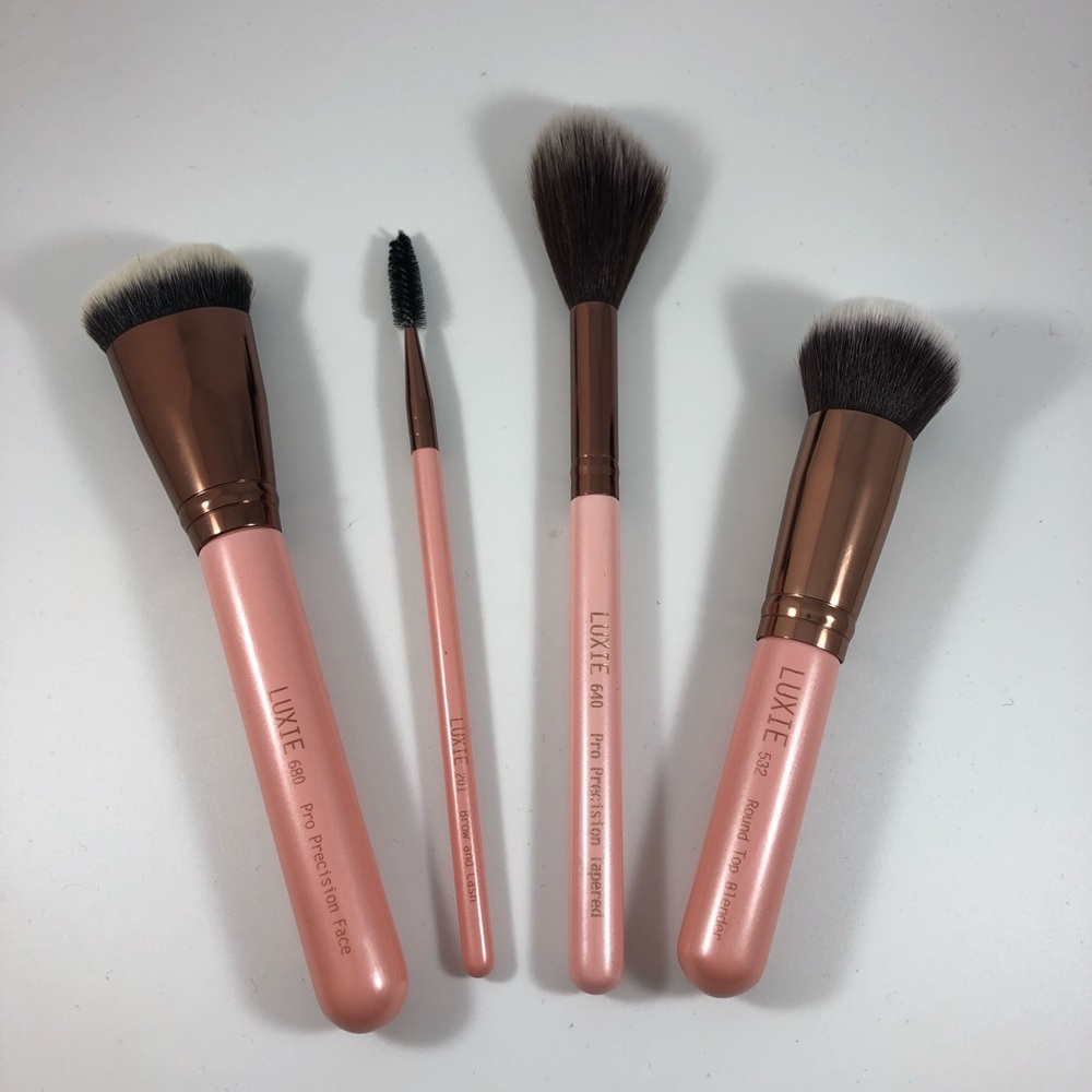 Set of Pink Luxie Makeup Brushes